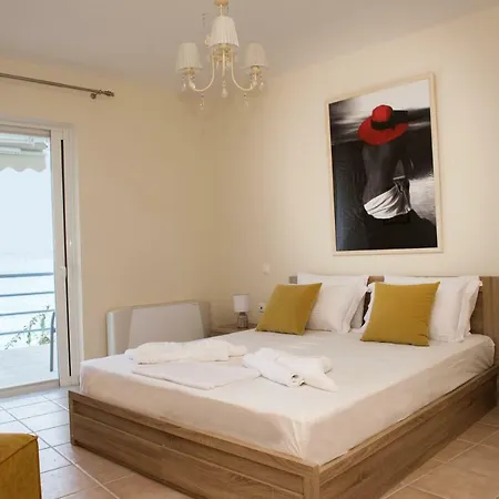 Luxurious Seaside Дом отдыха