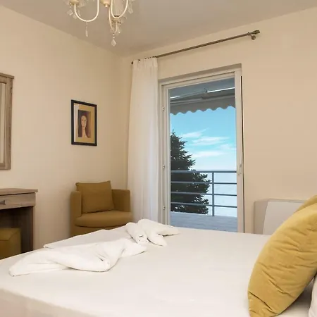 Luxurious Seaside * Киверион