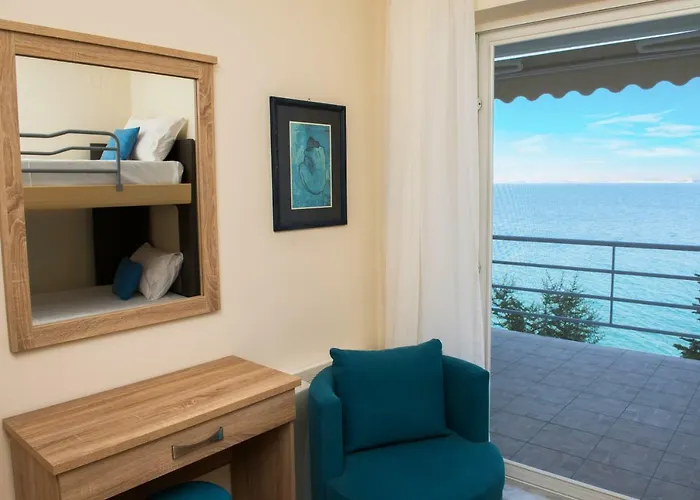 Semesterbostad Luxurious Seaside *