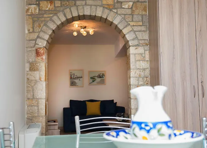 Luxurious Seaside Semesterbostad